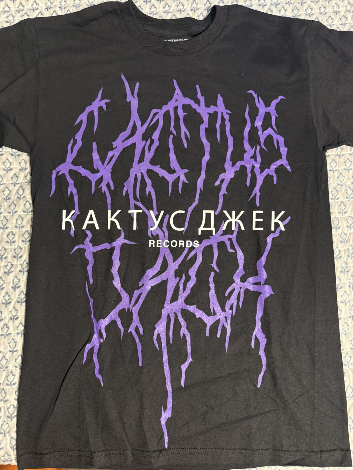 Travis Scott Travis Scott Astroworld Festival 2018 Tee Size S Size US S / EU 44-46 / 1 - 2 Thumbnail