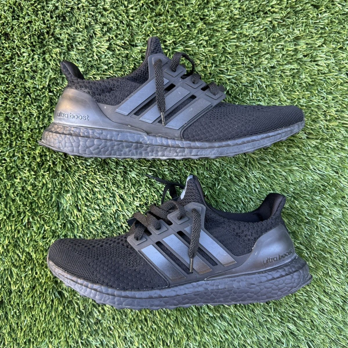 Adidas Adidas Ultraboost 5.0 DNA Triple Black Size 11W (9.5 Men) Size US 11 / IT 41 - 1 Thumbnail
