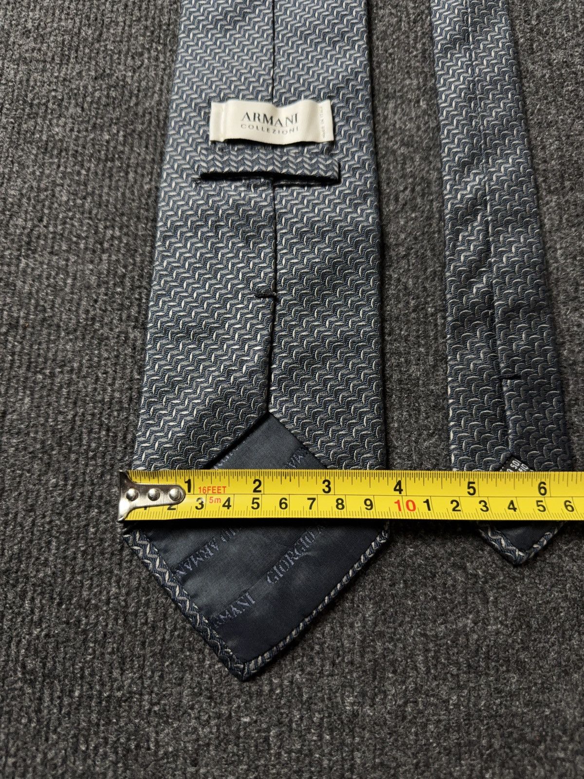 Armani Collezioni Luxury Italy Armani Collezioni Blue Pattern Silk Tie Size ONE SIZE - 12 Thumbnail