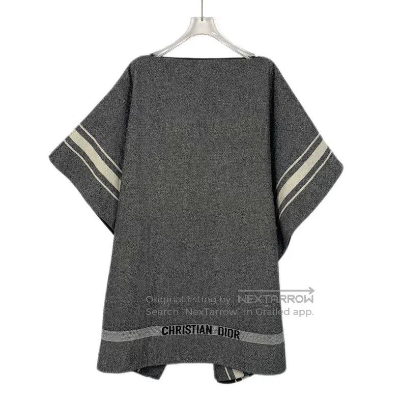 Dior Dior Gray striped woollen cloak shawl coat Size S / US 4 / IT 40 - 2 Thumbnail