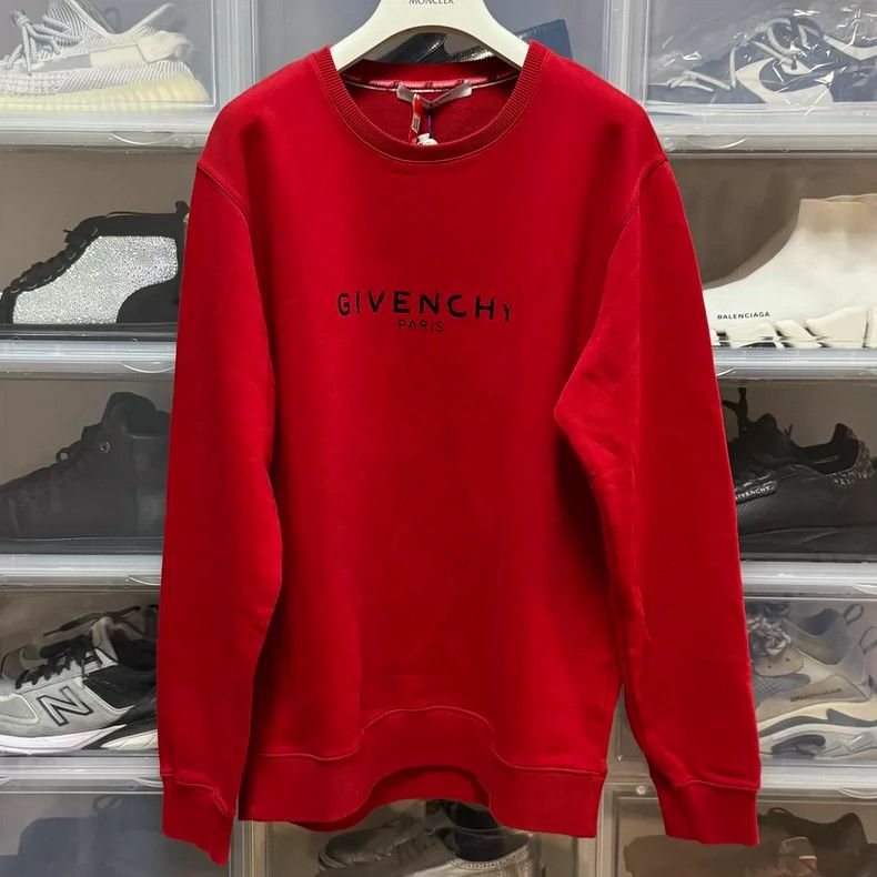 Givenchy Givenchy Distressed Printed Letter Logo Round Neck Sweatsh Size US S / EU 44-46 / 1 - 1 Thumbnail