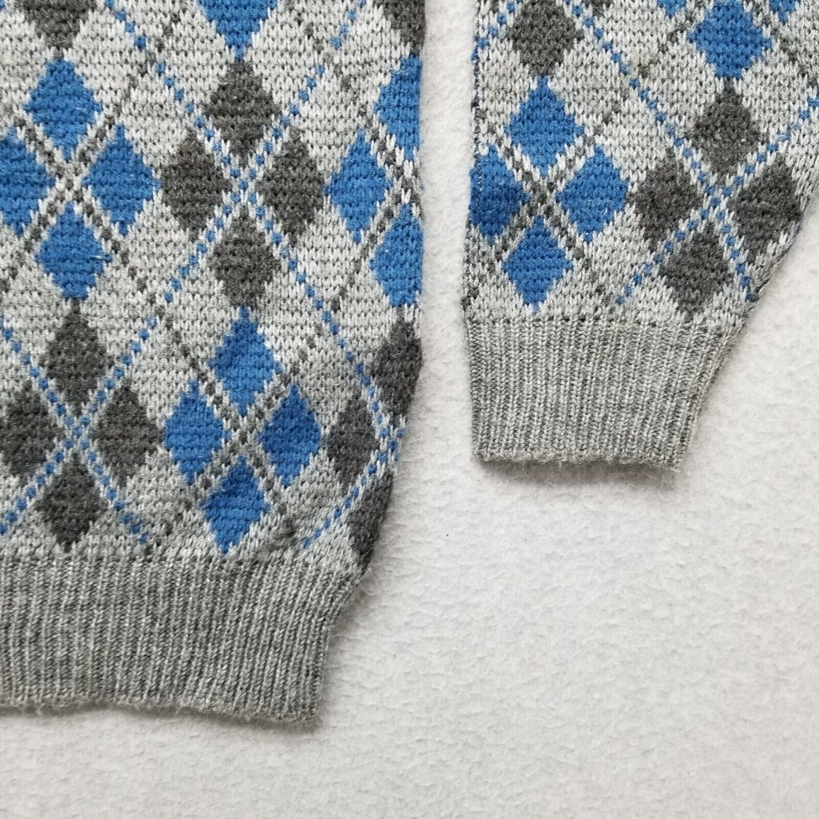 Other Crocodile Sweater Mens XL Long Sleeve Pullover Wool Acrylic Size US XL / EU 56 / 4 - 6 Thumbnail
