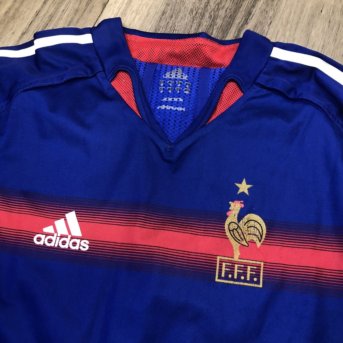 Adidas France 04/05 player issue home shirt Size US M / EU 48-50 / 2 - 3 Thumbnail