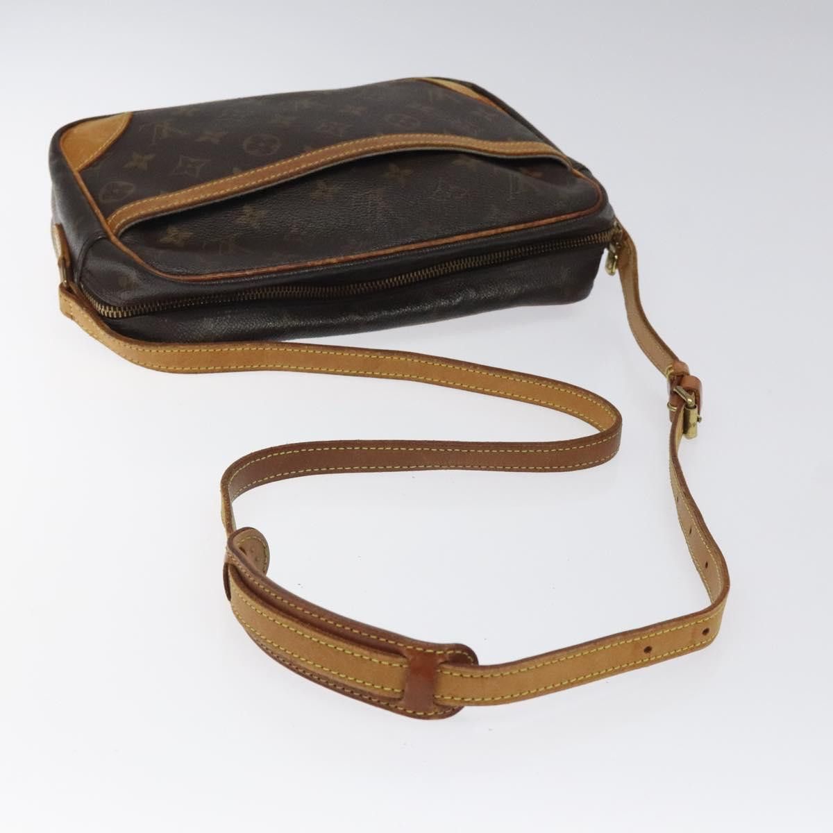 Louis Vuitton LOUIS VUITTON Monogram Trocadero 30 Shoulder Bag M51272 Size ONE SIZE - 7 Thumbnail
