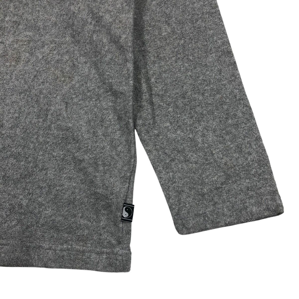 Vintage TOWN & COUNTRY Surf Design Big Logo Fleece Sweatshirt Size US M / EU 48-50 / 2 - 4 Thumbnail