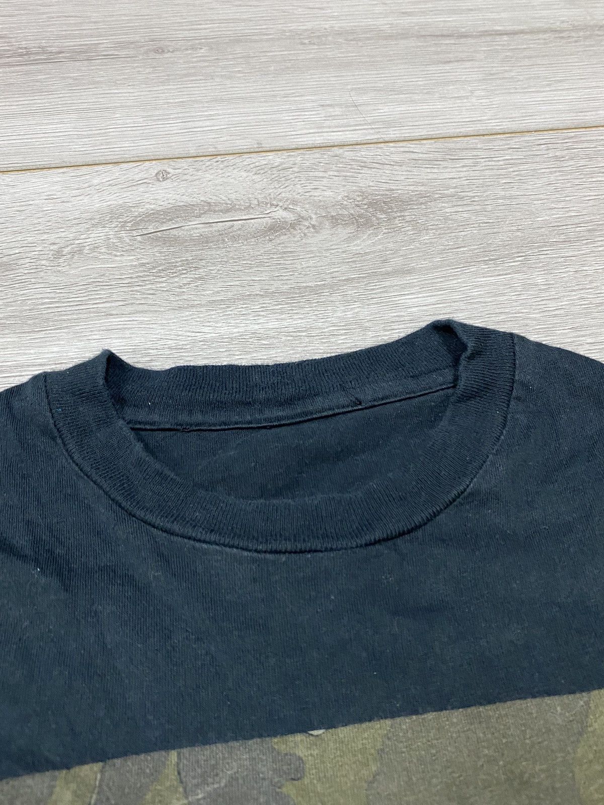 Prada Prada camo red tab t-shirt Size US S / EU 44-46 / 1 - 5 Thumbnail