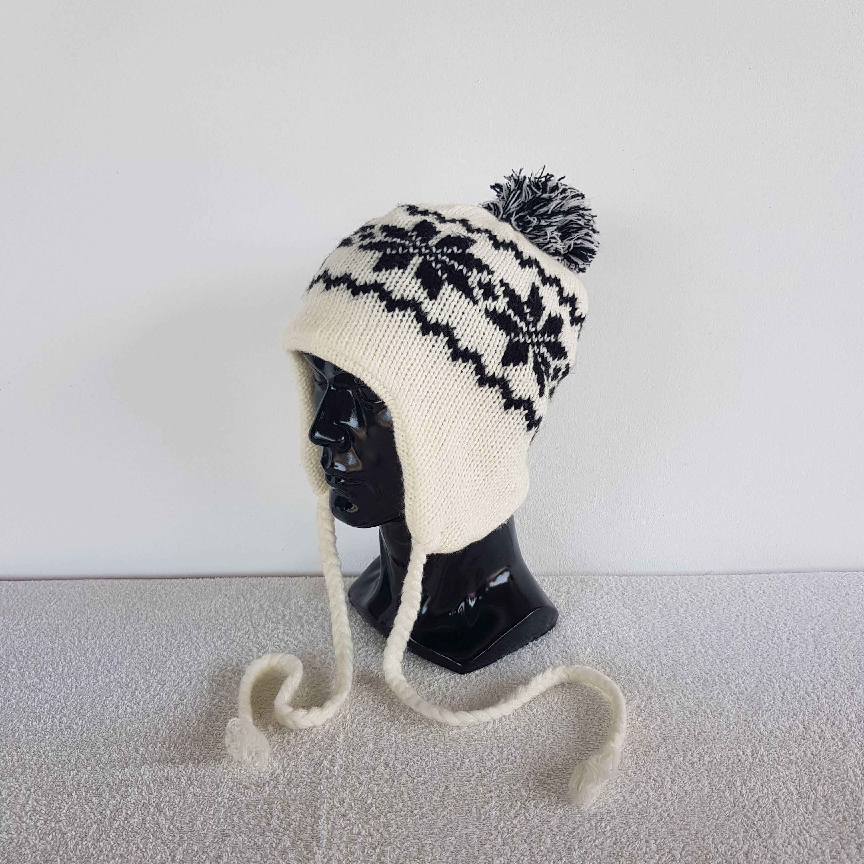 Other Vintage Christmas Earflap Beanie Ribbed Knit now Caps Hats. Size ONE SIZE - 2 Thumbnail