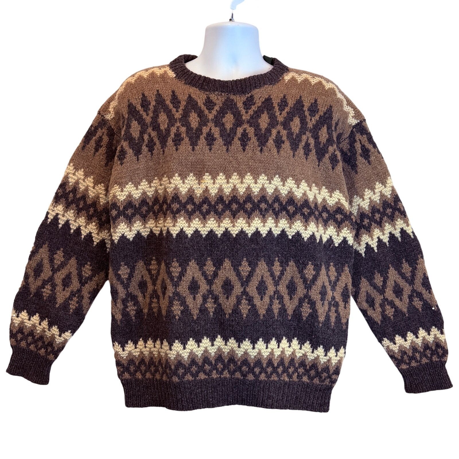 Embassy Row VINTAGE Y2K Embassy Row Hand Knit Fair Isle Sweater Size XL Size US XL / EU 56 / 4 - 1 Thumbnail