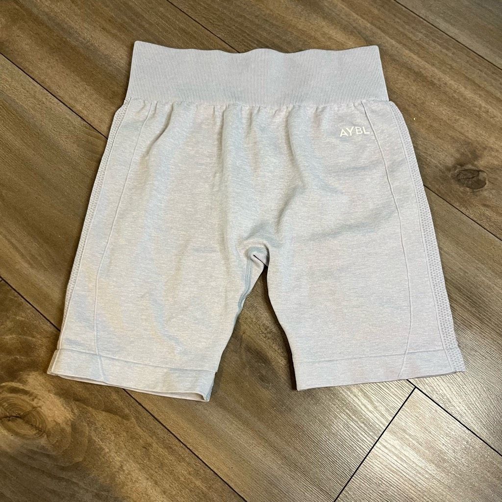 Gymshark Aybl Light Blue Activewear Biker Shorts Women Medium Bin G-3 Size 27" / US 4 / IT 40 - 1 Thumbnail