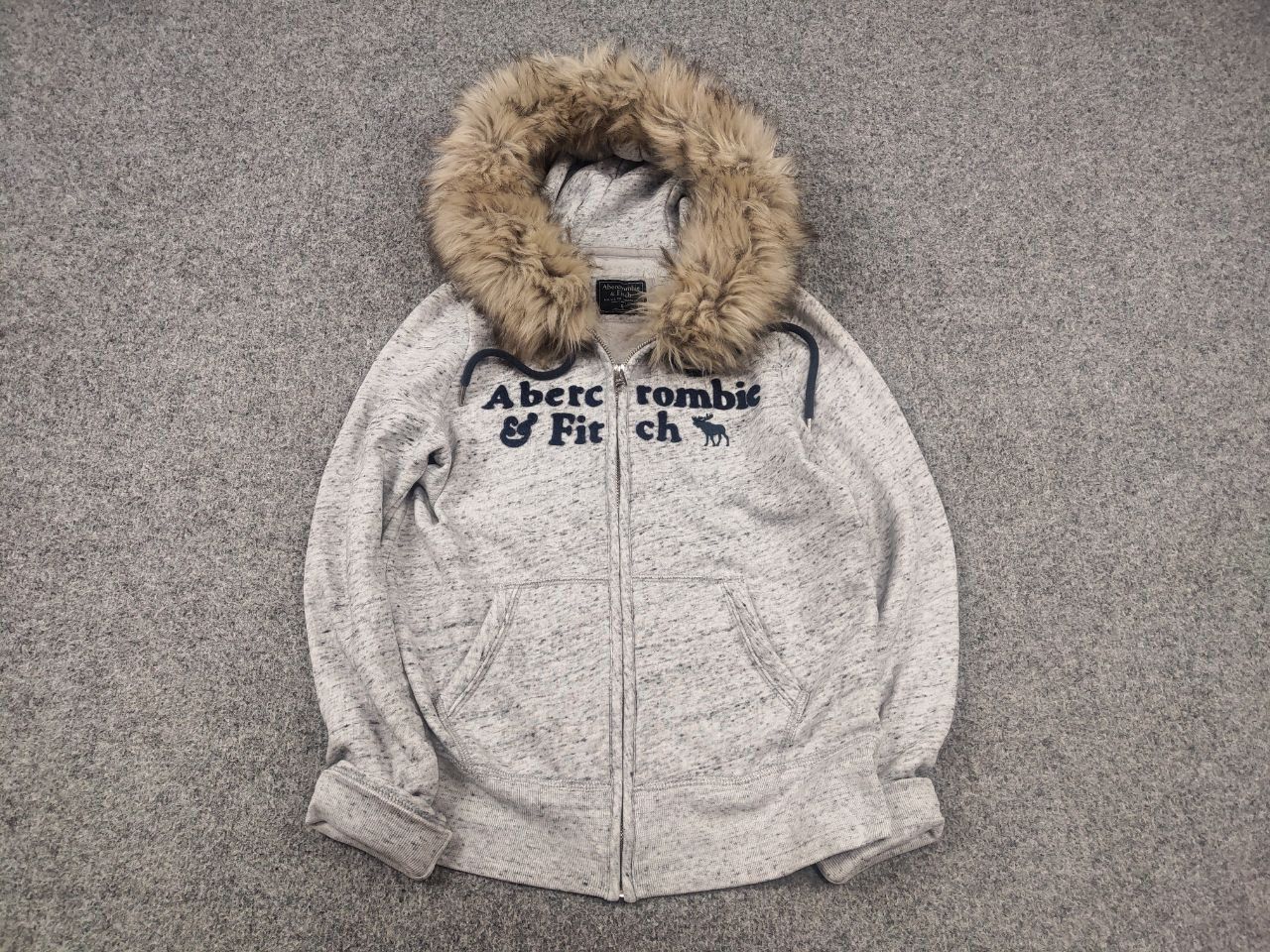 Abercrombie & Fitch Vintage Abercrombie Y2K If six was nine fur Zip Hoodie Size US S / EU 44-46 / 1 - 2 Thumbnail