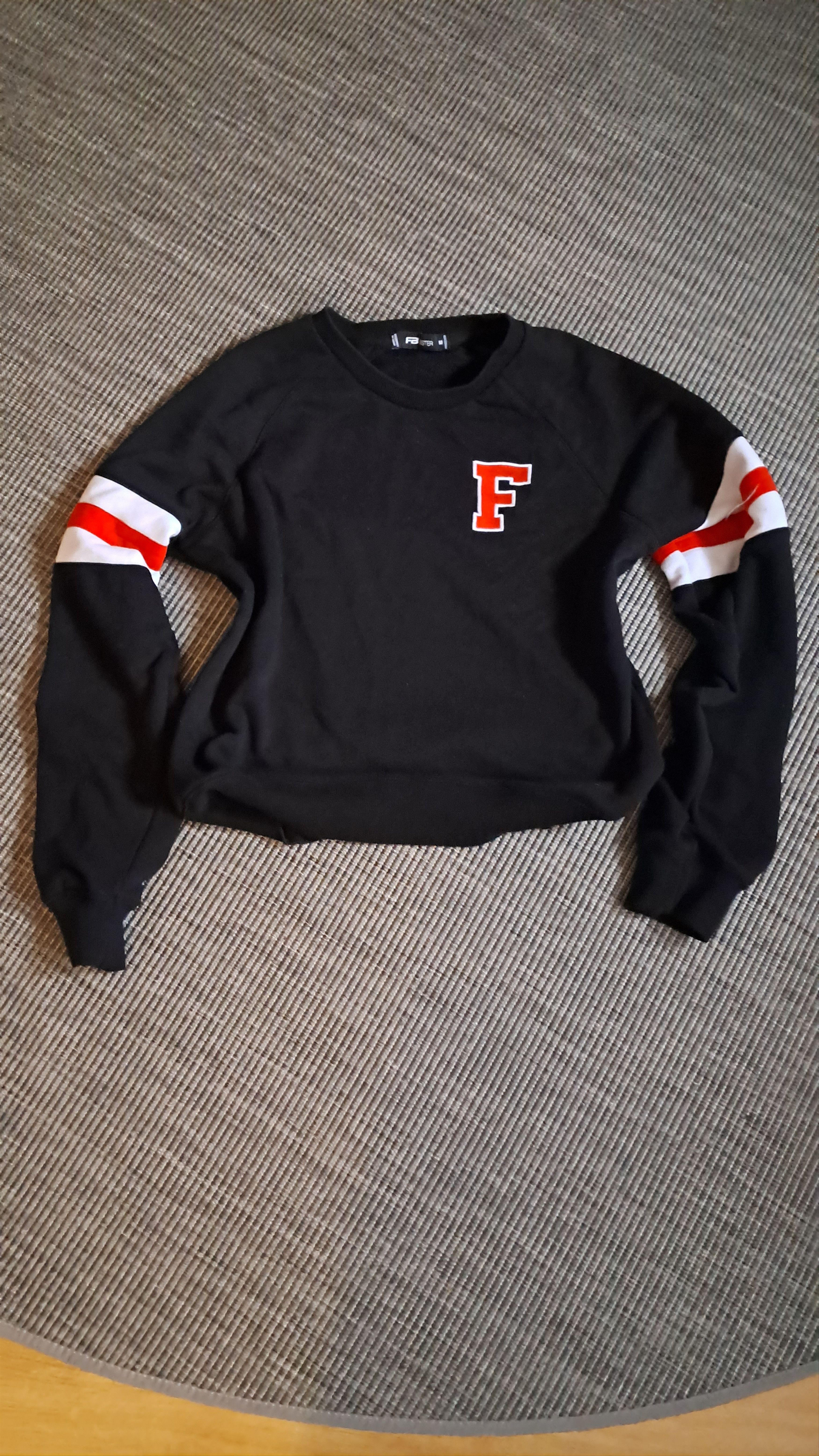 Vintage hoodie oversize boxy f bershka Size US M / EU 48-50 / 2 - 1 Thumbnail