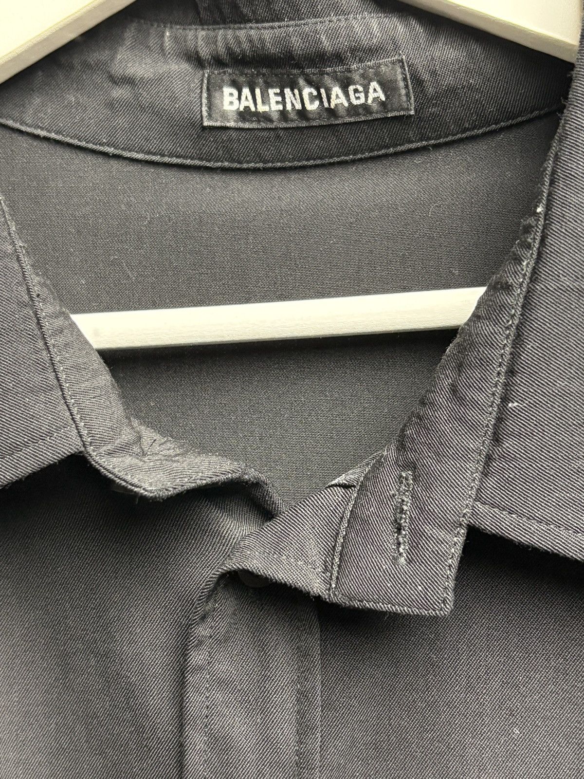 Balenciaga Balenciaga black over shirt Size US M / EU 48-50 / 2 - 2 Thumbnail