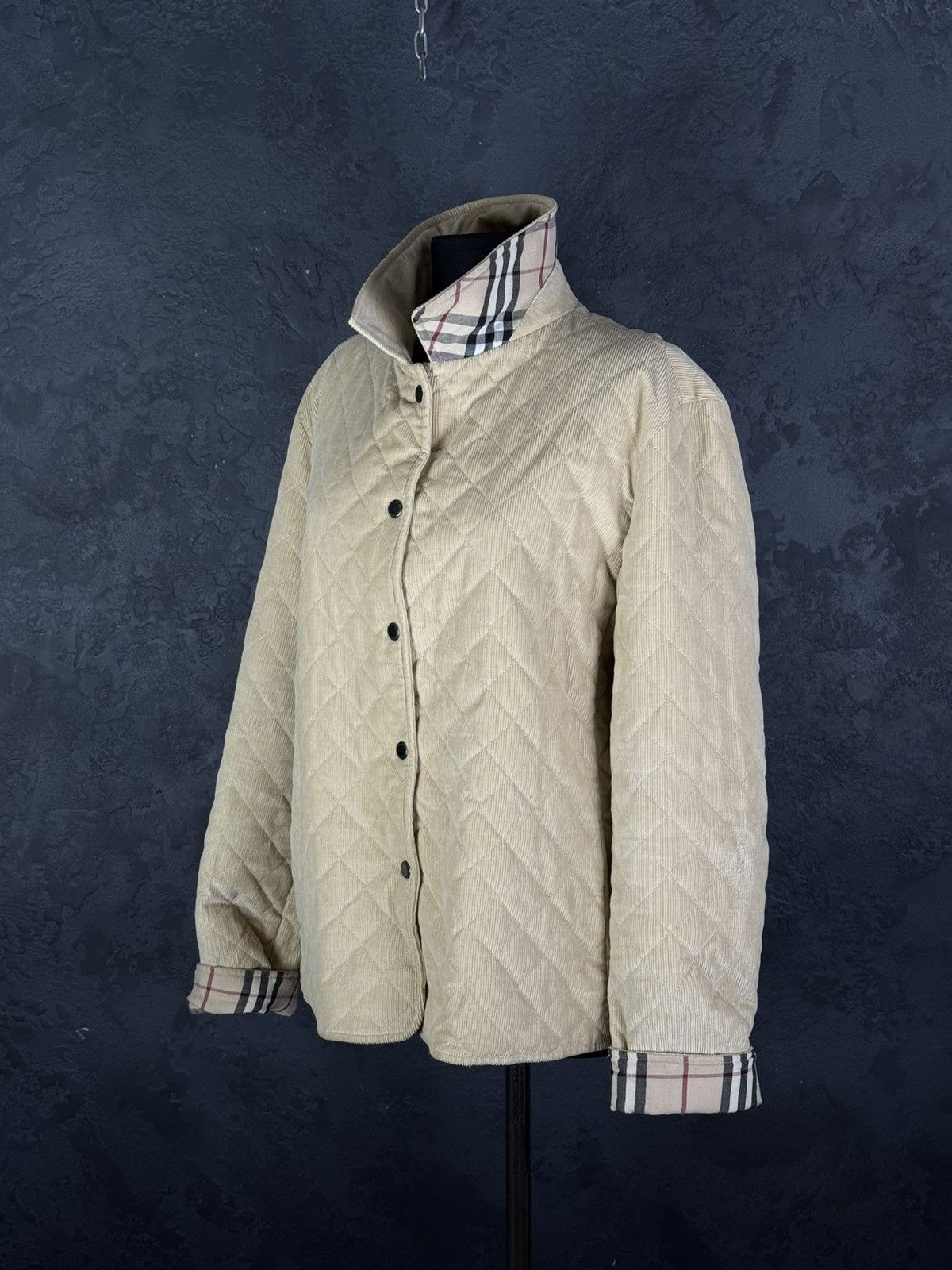Burberry Burberry Women’s Quilted Corduroy Jacket Nova Check Beige Size XXL / US 16-18 / IT 52-54 - 1 Thumbnail