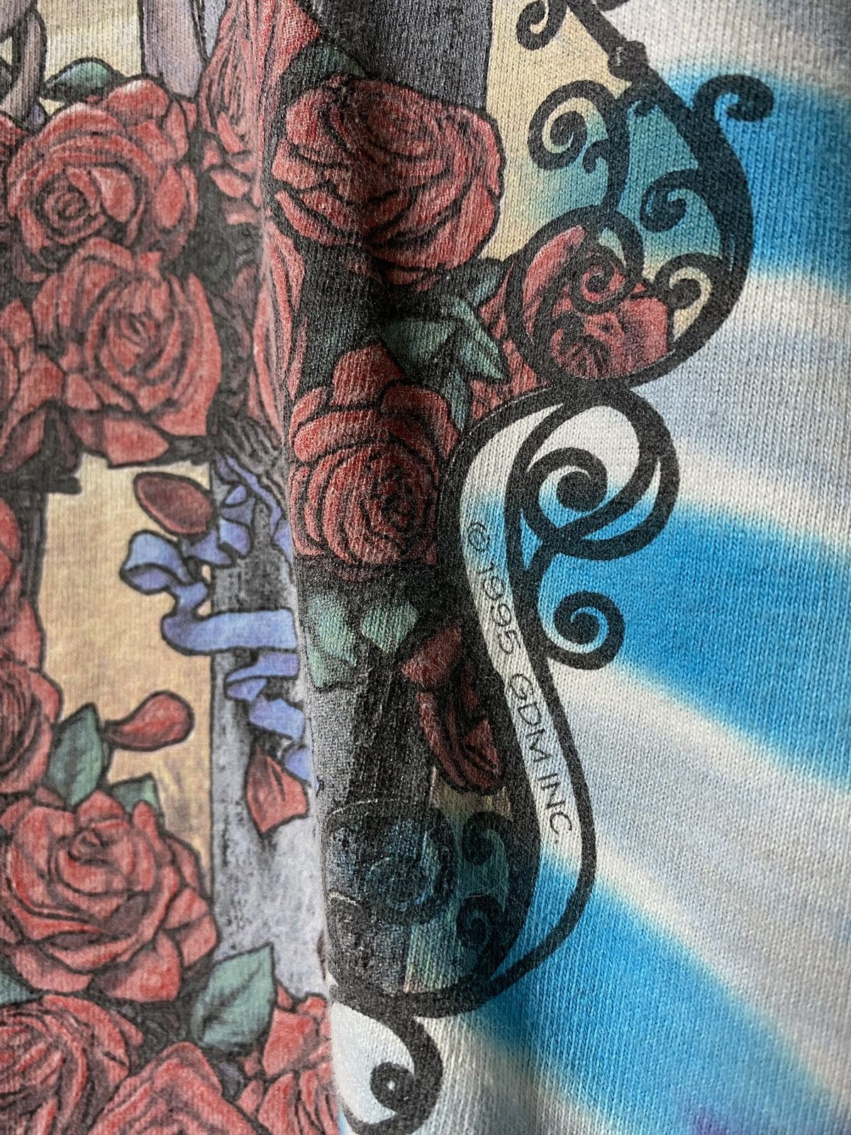 Vintage Vintage 90’s Grateful Dead Liquid Blue Tee Size Large Size US L / EU 52-54 / 3 - 4 Thumbnail
