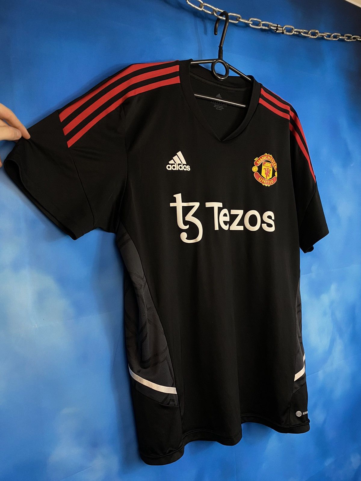 Adidas AW22 Adidas Manchester United soccer jersey England football Size US XL / EU 56 / 4 - 2 Thumbnail