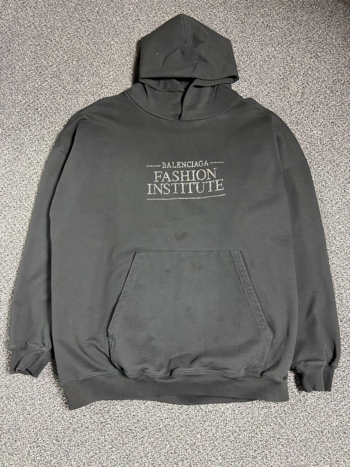 Balenciaga Balenciaga "Fashion Institute" Hoodie Size US L / EU 52-54 / 3 - 1 Thumbnail
