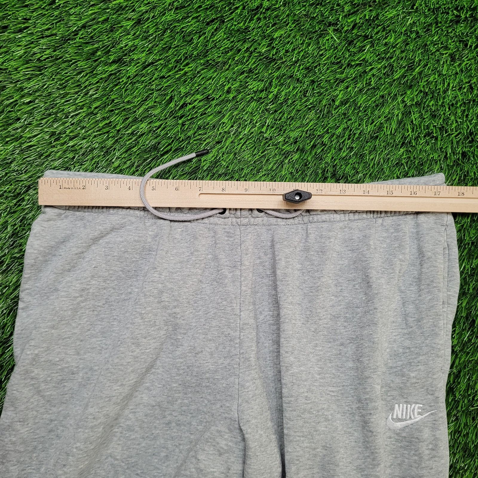 Nike Nike Swoosh Logo Jogger Sweatpants XL Heather Grey Tapered Size US 35 - 5 Thumbnail
