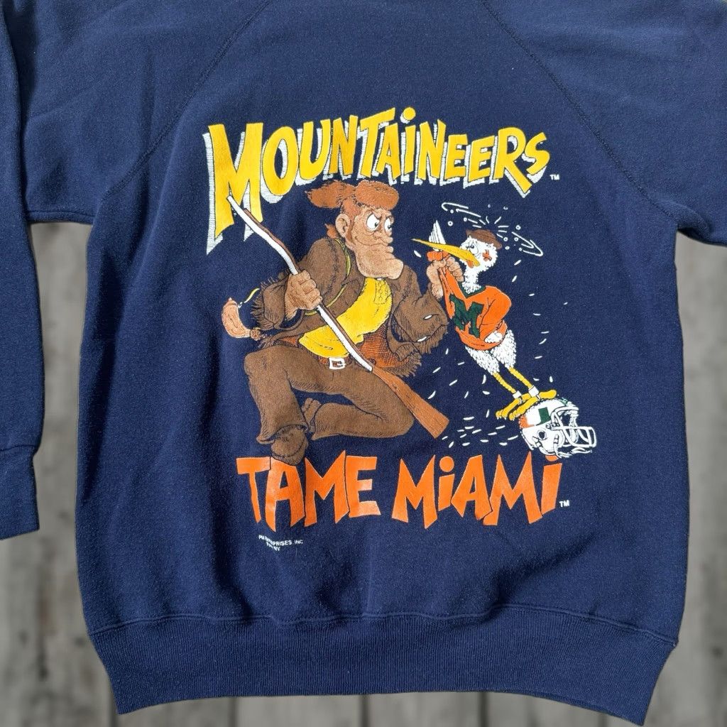 Tultex VINTAGE Mountaineers Sweatshirt Crewneck M West Virginia Uni Tultex Blue Medium Mens Size US M / EU 48-50 / 2 - 1 Thumbnail