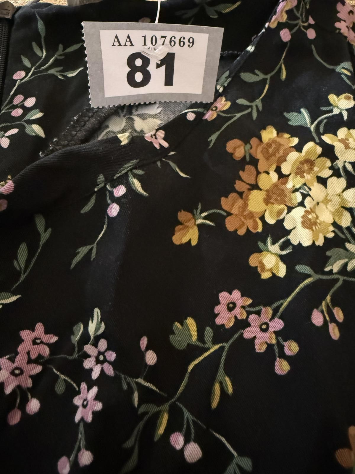 Other Oasis Black Floral Midi Dress Size M / US 6-8 / IT 42-44 - 2 Thumbnail