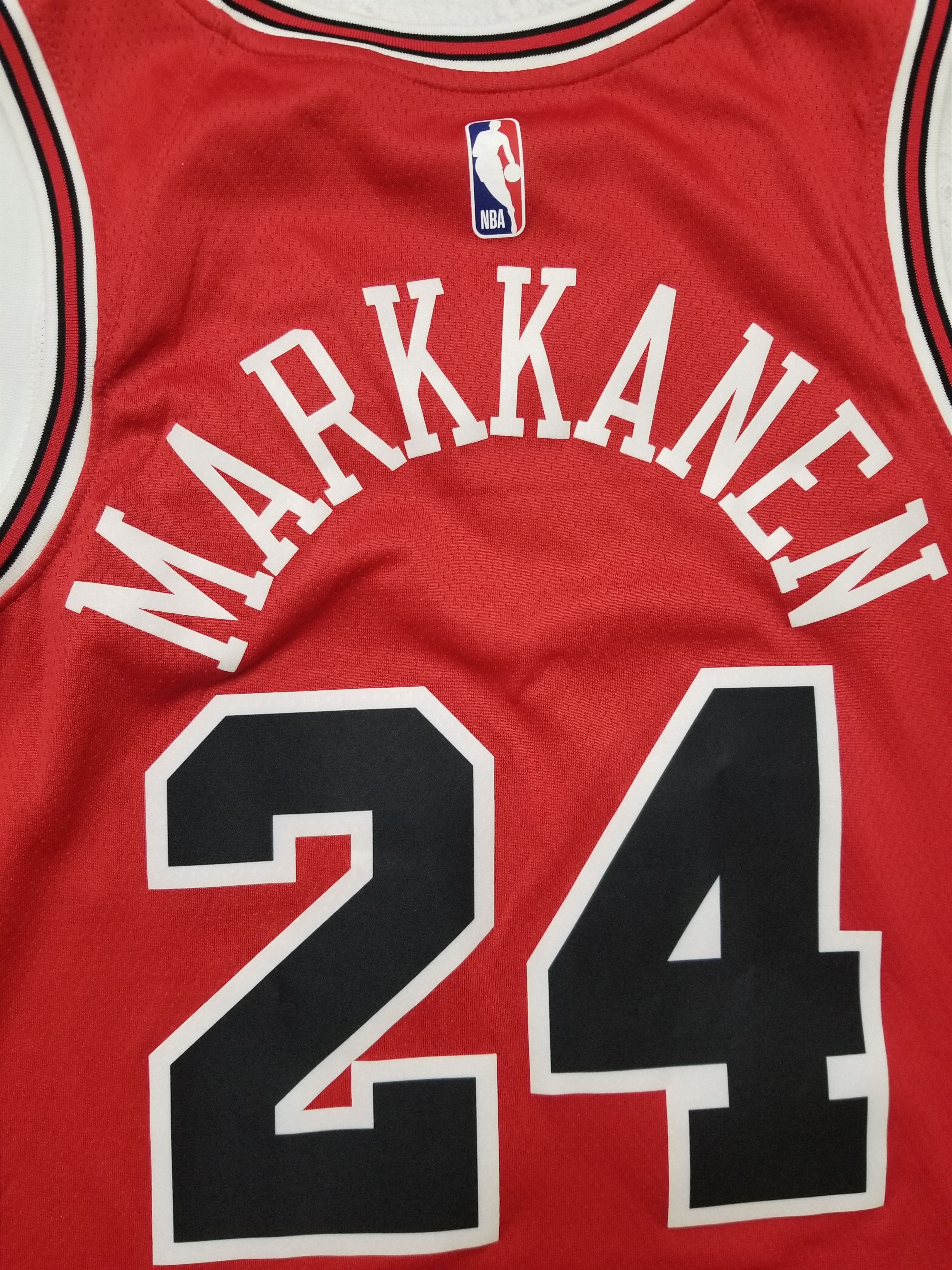 Nike Nike Chicago Bulls Swingman Jersey #24 Lauri Markkanen Size US L / EU 52-54 / 3 - 6 Thumbnail