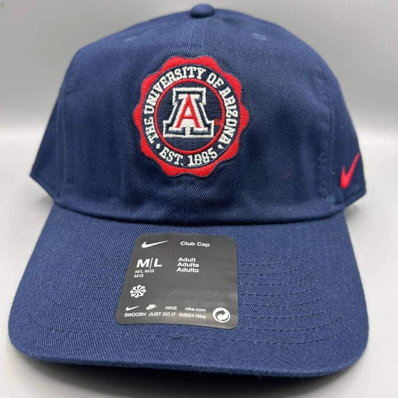 Nike Arizona Wildcats x Nike Club Hat Men M-L Strap Back Cotton Size ONE SIZE - 1 Thumbnail