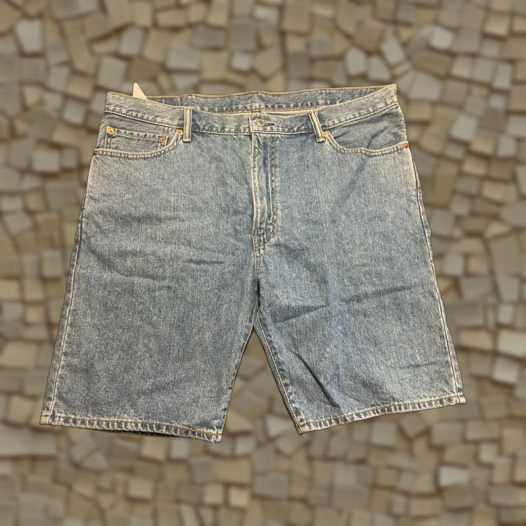 Levi's Levi's 505 Shorts Men's Size 40 Blue Denim Bermuda 5-Pockets Casual Bermuda Pockets Size US 40 / EU 56 - 1 Thumbnail