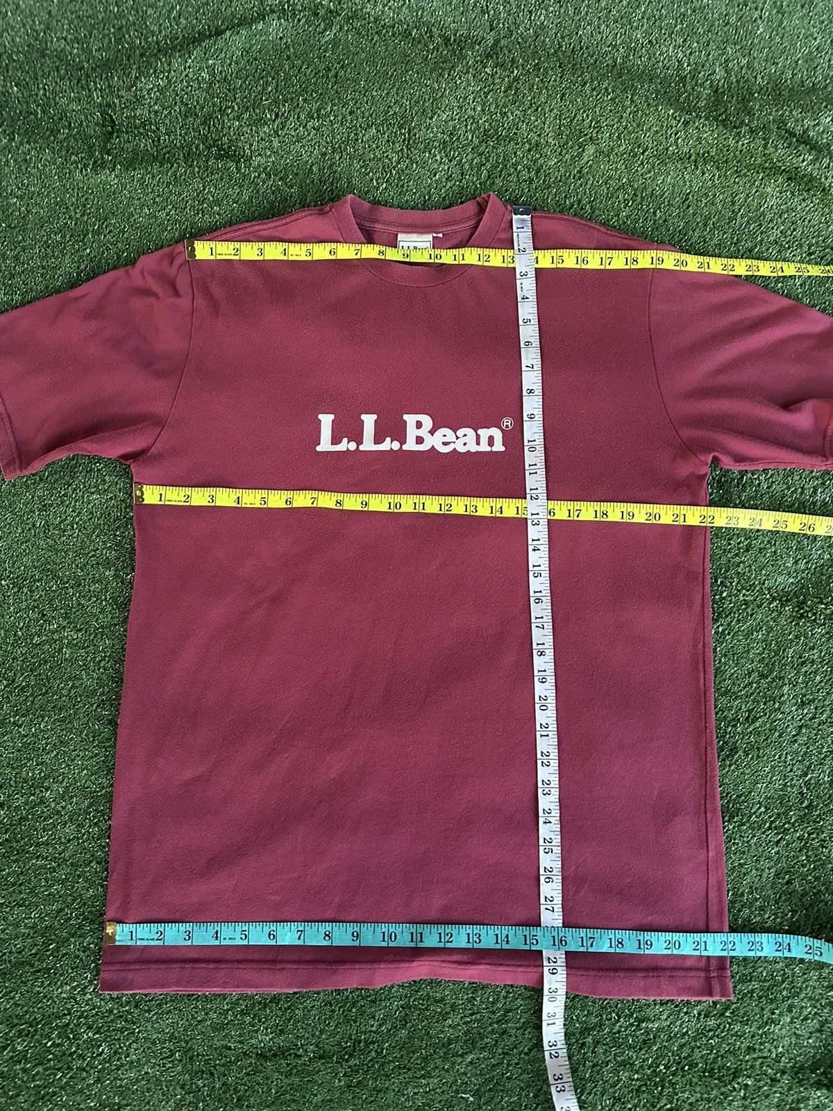 L.L. Bean Vintage 90s LL Bean Center Spell Out Tshirt A517 Size US L / EU 52-54 / 3 - 5 Thumbnail