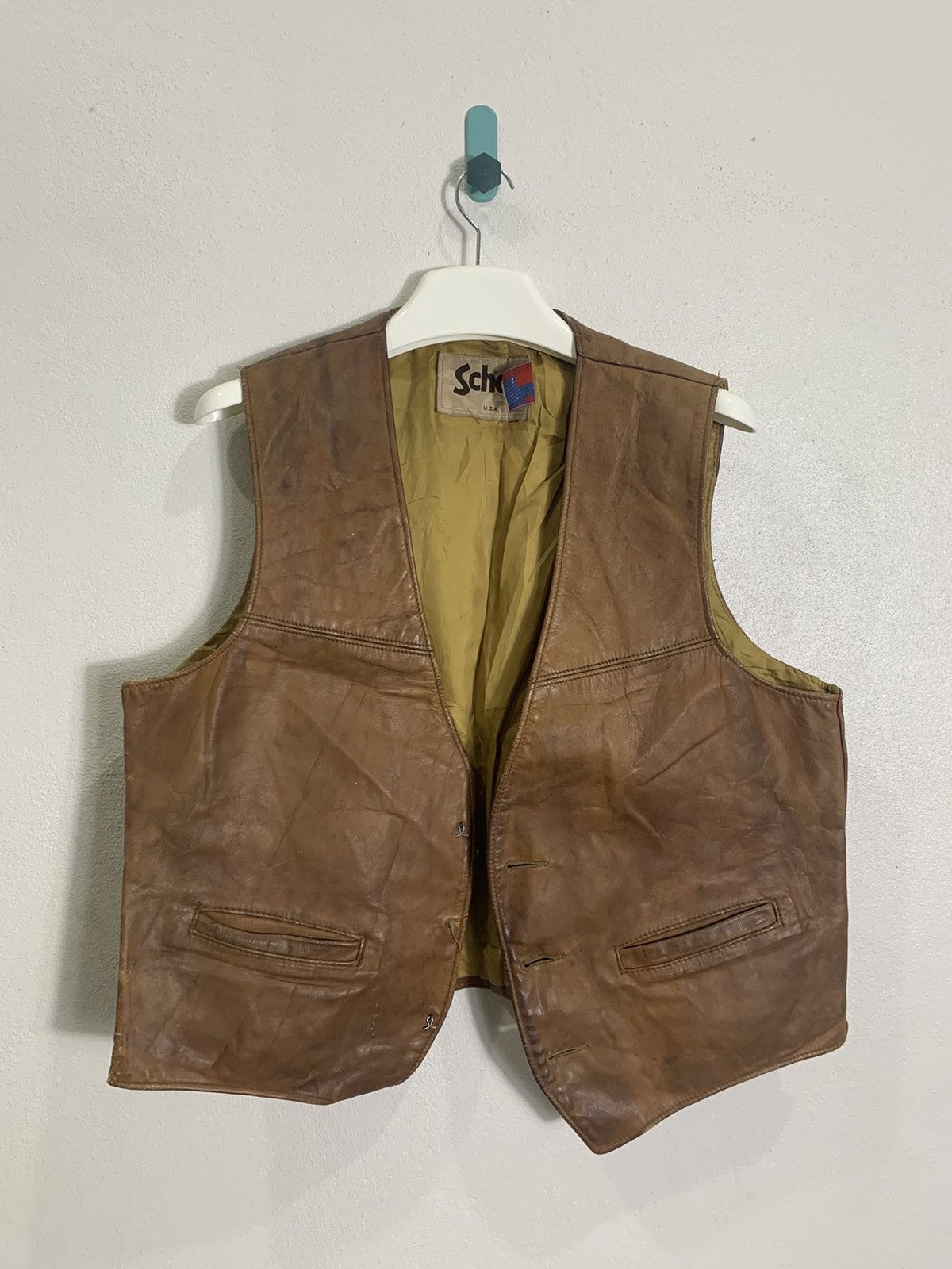 Vintage Vintage 80’s Schott Leather Vest Trashed Size US L / EU 52-54 / 3 - 1 Thumbnail