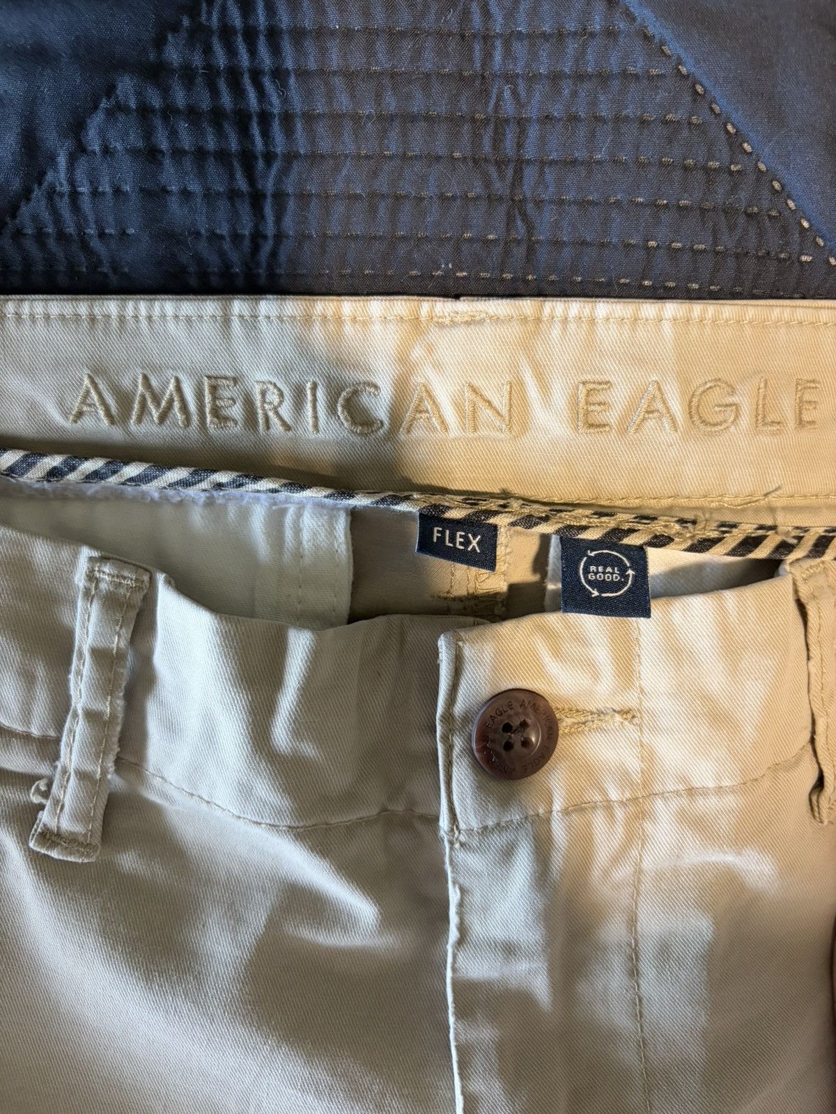 American Eagle Outfitters American Eagles Khakis Size US 30 / EU 46 - 4 Thumbnail