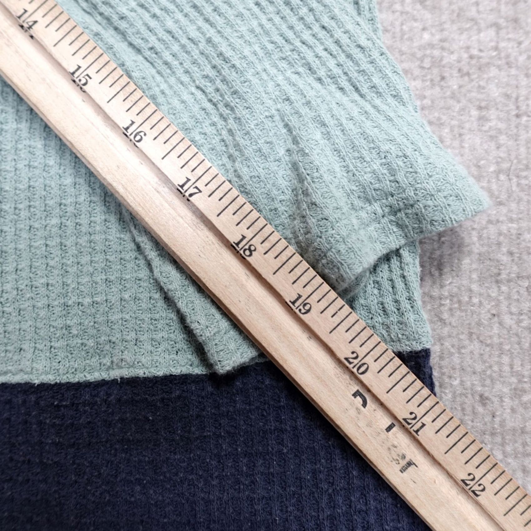 Free People Free People Top M Blue Teal Colorblock Long Sleeve Thermal Waffle Pocket Shirt Womens Size M / US 6-8 / IT 42-44 - 8 Thumbnail