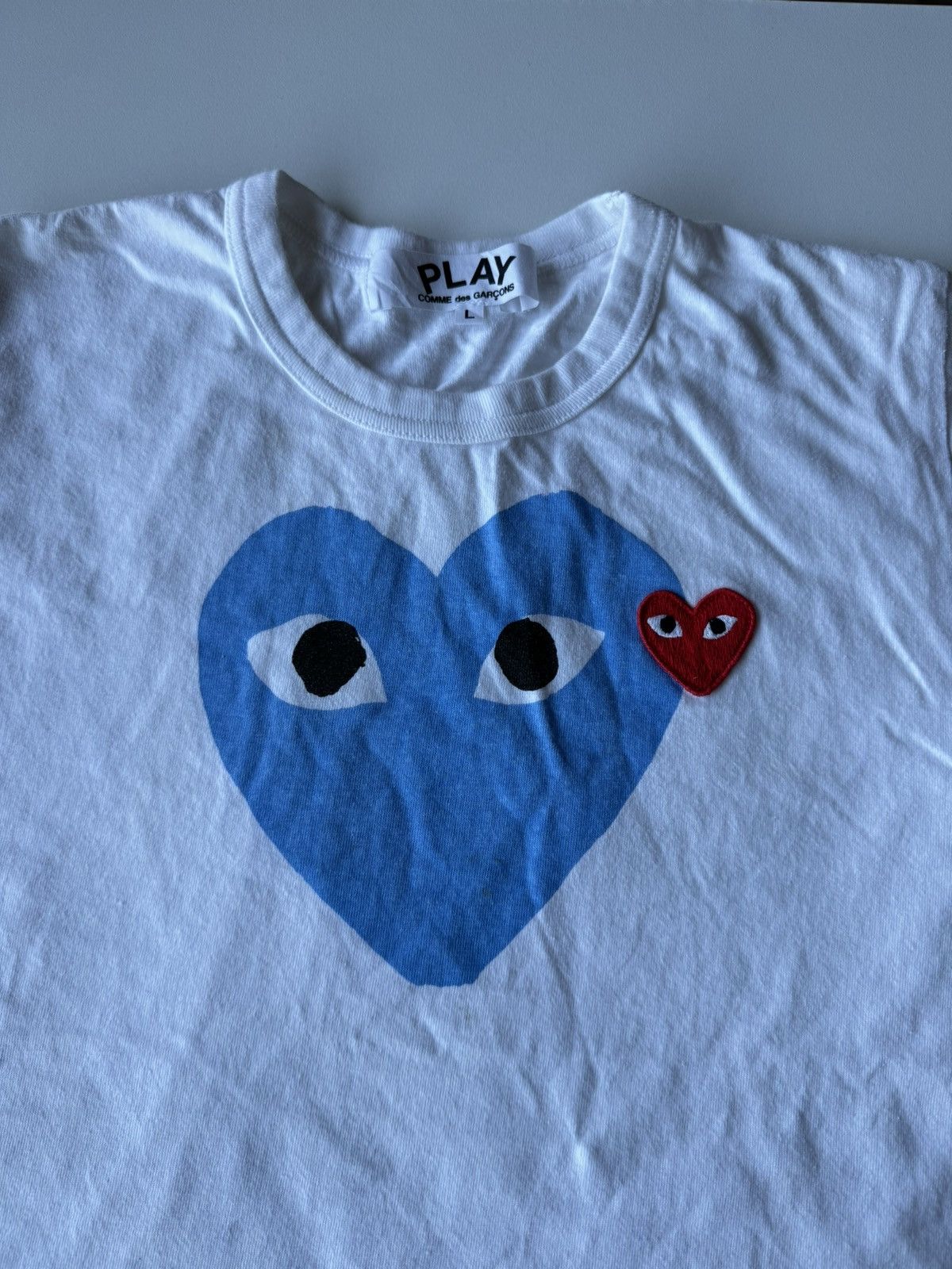 Comme des Garcons PLAY PLAY Comme Des Garcons Heart Logo White Tee Size S / US 4 / IT 40 - 2 Thumbnail