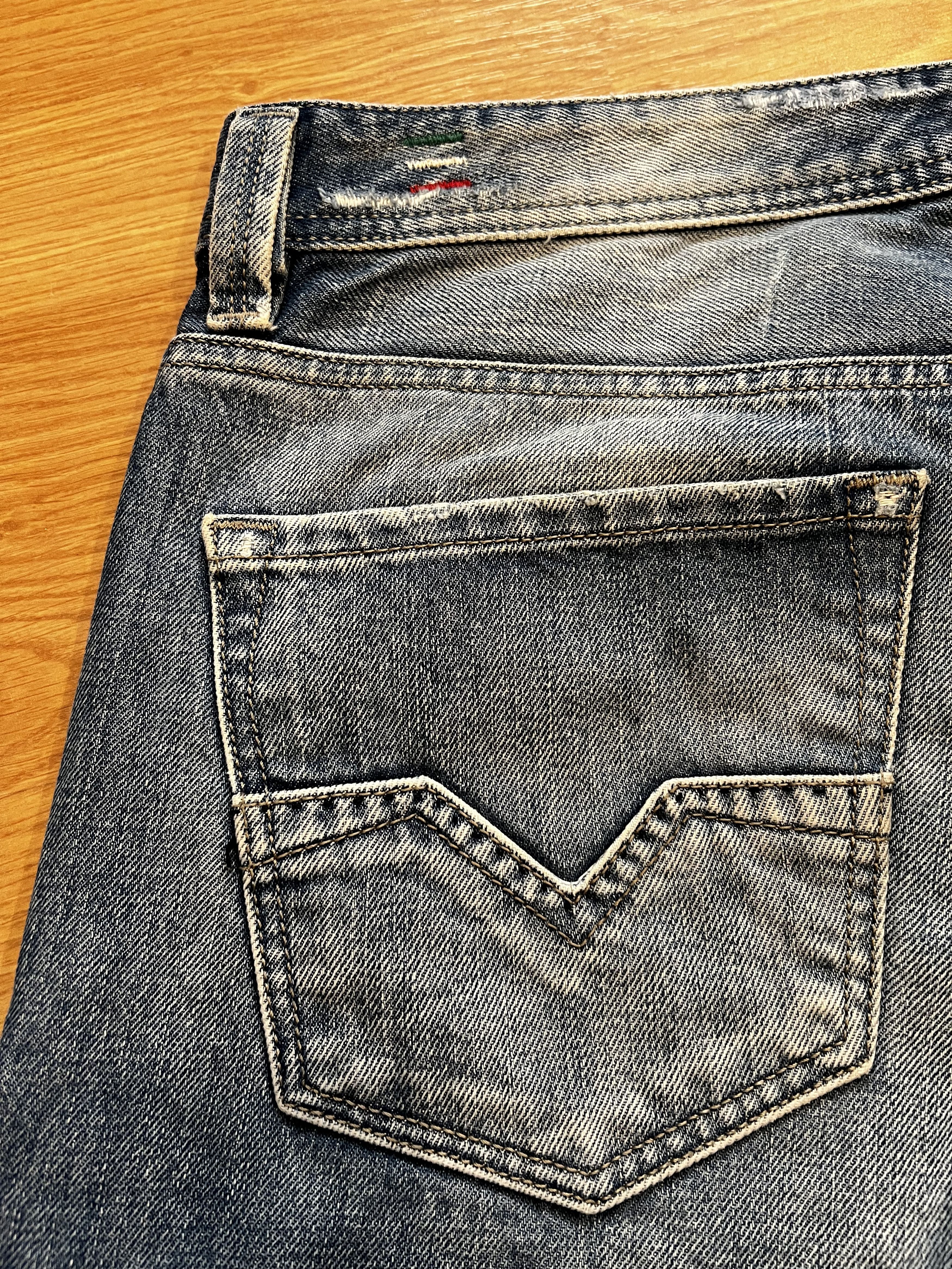 Diesel Diesel Industry Larkee Jeans Size 34 Size US 34 / EU 50 - 14 Thumbnail