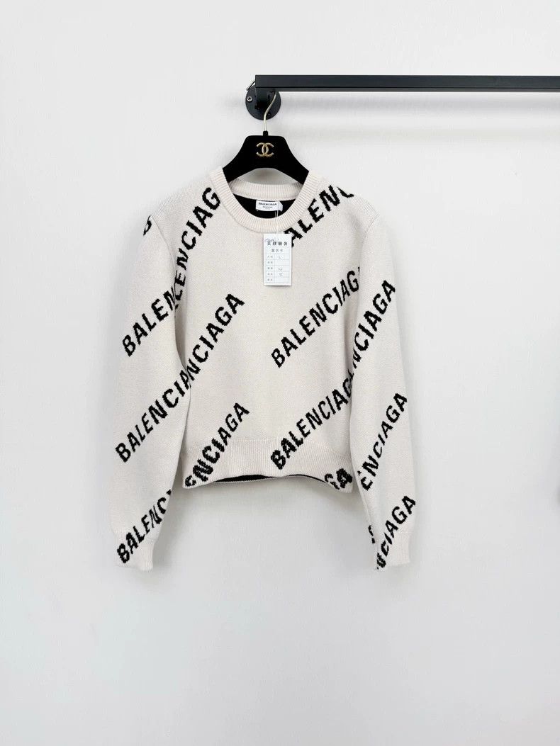 Other Balenciaga sweater Size S / US 4 / IT 40 - 1 Thumbnail