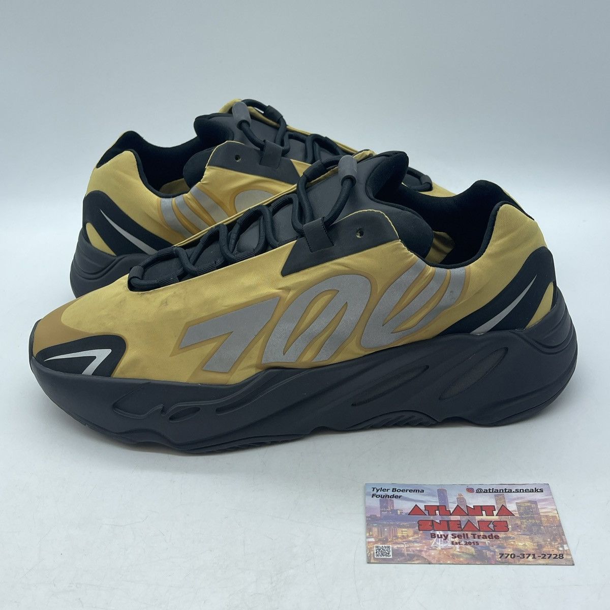 adidas gazelle silver green womens Yeezy 700 MNVN main image 0