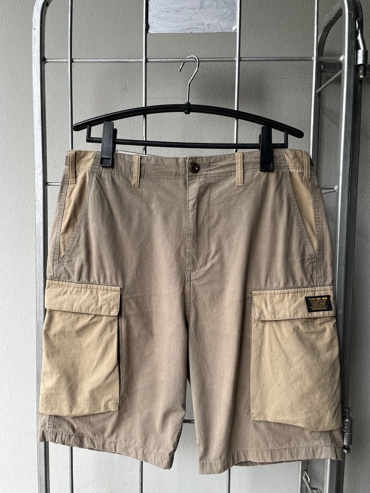 Neighborhood Neingborhood brown cargo shorts Size US 44 / EU 60 - 1 Thumbnail