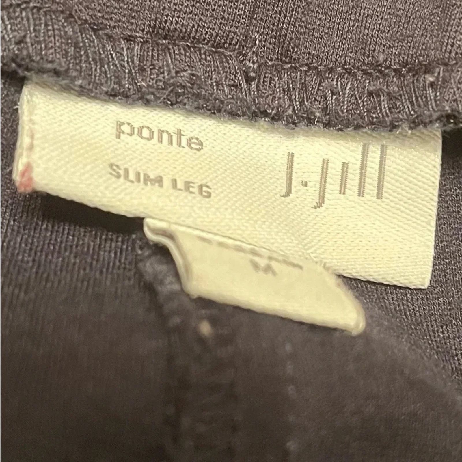 J. Jill J. Jill Ponte navy blue Slim Leg pants, size Medium. Size 32" / US 10 / IT 46 - 2 Thumbnail