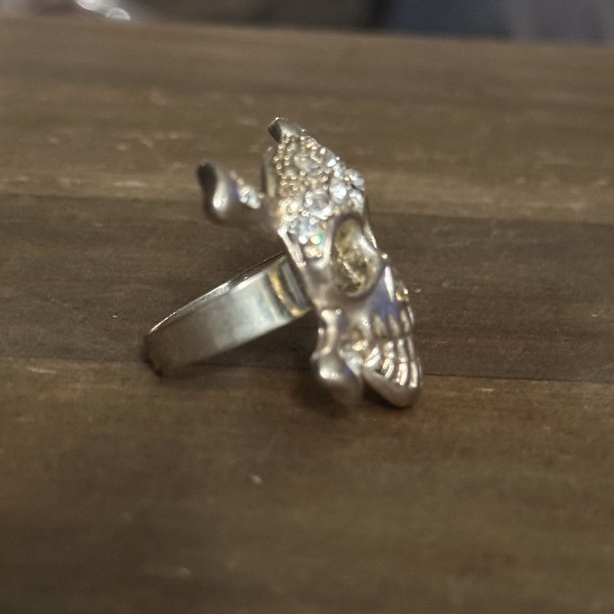 Vintage Vintage silver tone rhinestone skull and crossbones ring Size ONE SIZE - 5 Thumbnail