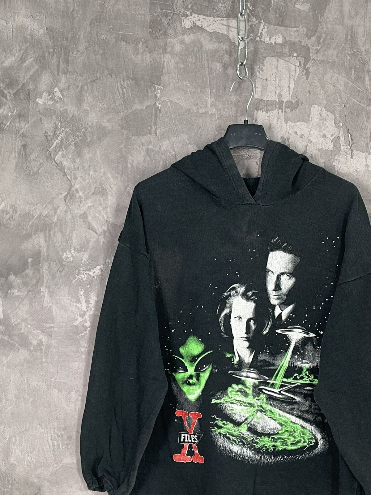 Vintage Vintage The X Files Faded Distressed Graphic 90s Hoodie Size US M / EU 48-50 / 2 - 3 Thumbnail