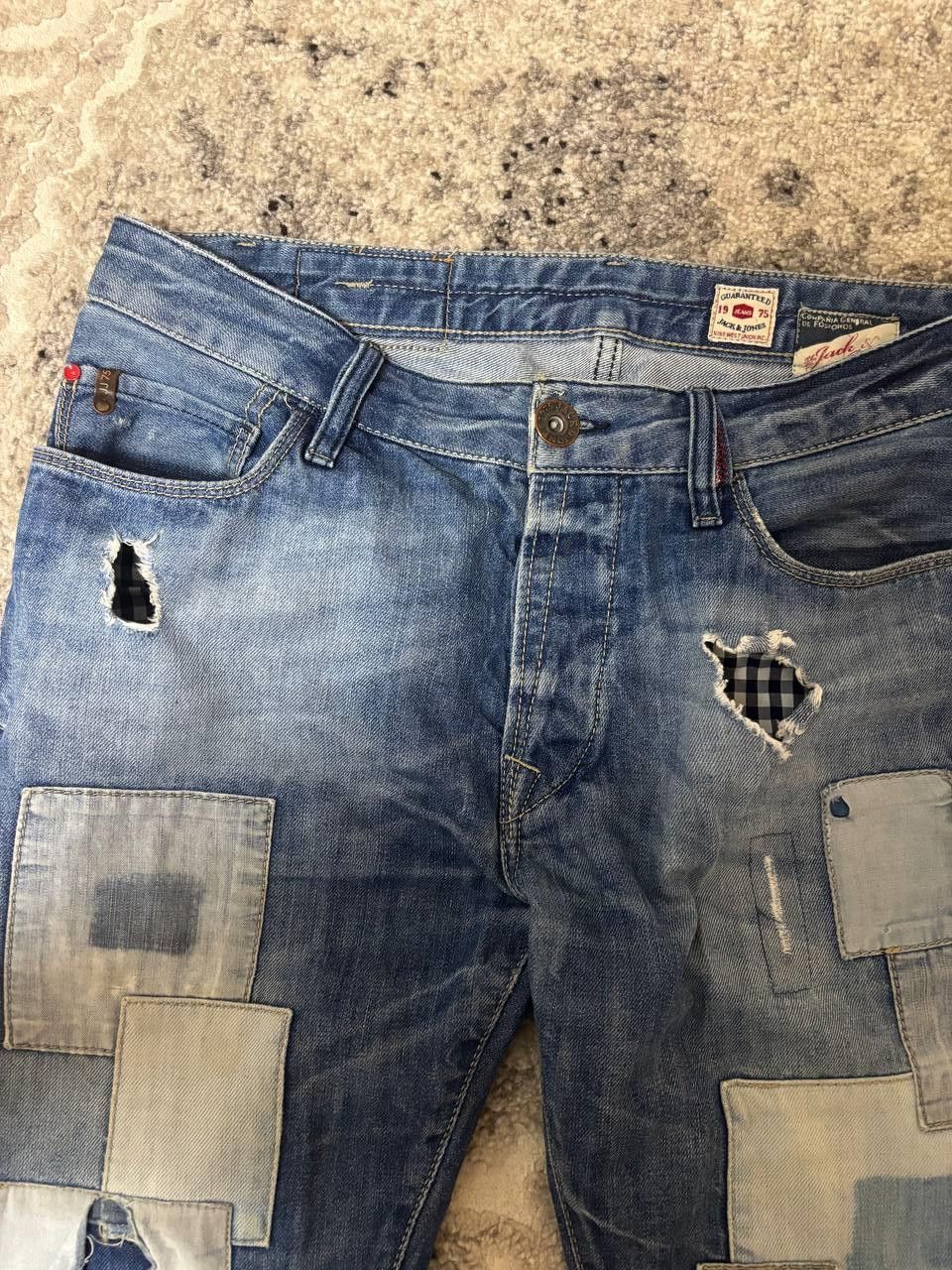 Jack & Jones Jack & Jones 1975 Patchwork Distressed Jeans Men’s Vintage Size US 32 / EU 48 - 14 Thumbnail