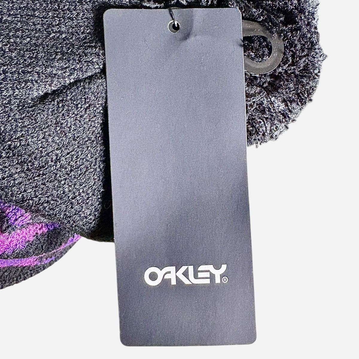 Oakley Oakley Wanderlust Pom Unisex Beanie Purple Black OSZ Size ONE SIZE - 7 Thumbnail