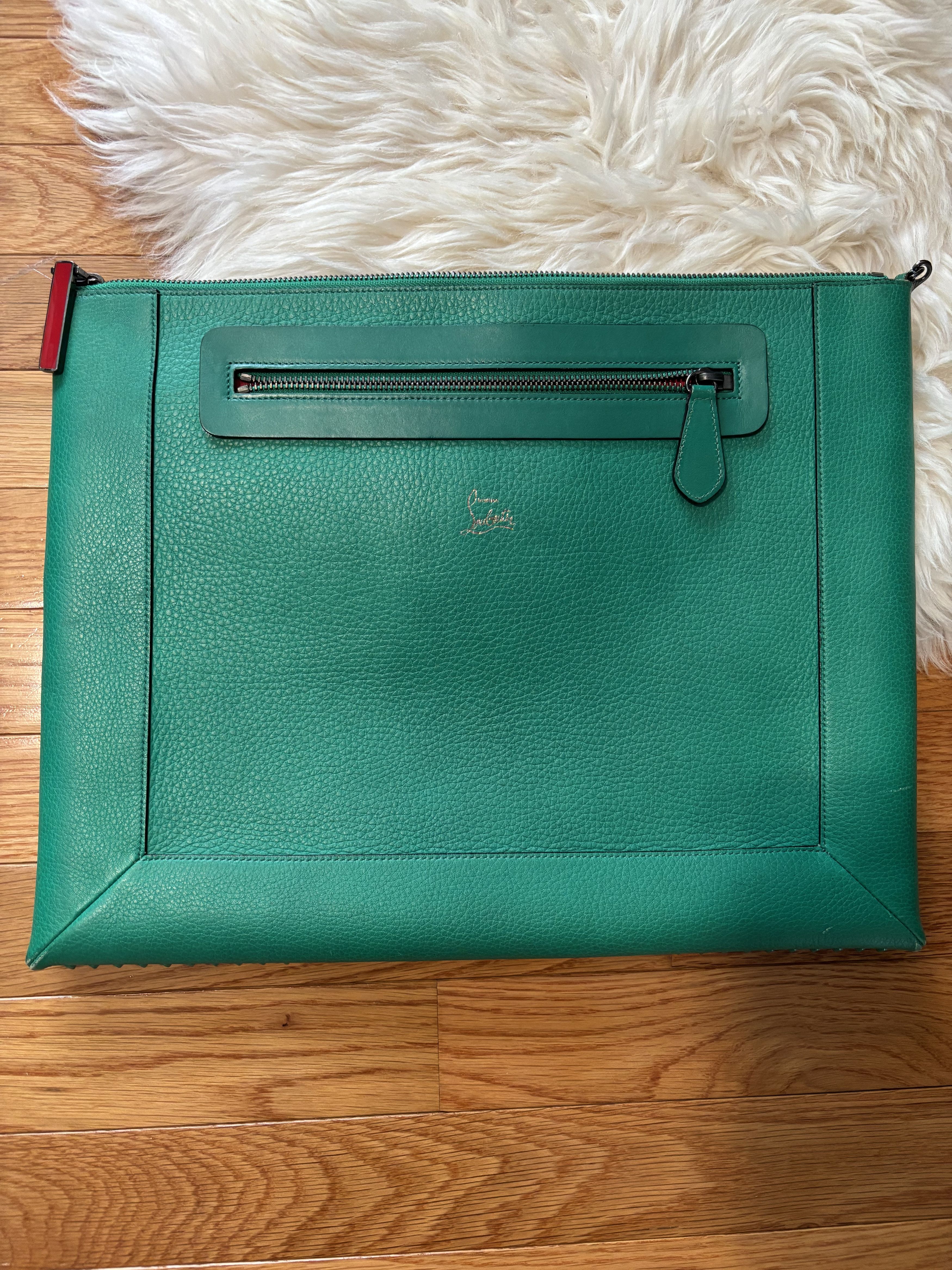 Christian Louboutin GREEN OVERSIZED SPIKE POUCH CLUTCH Size ONE SIZE - 6 Thumbnail