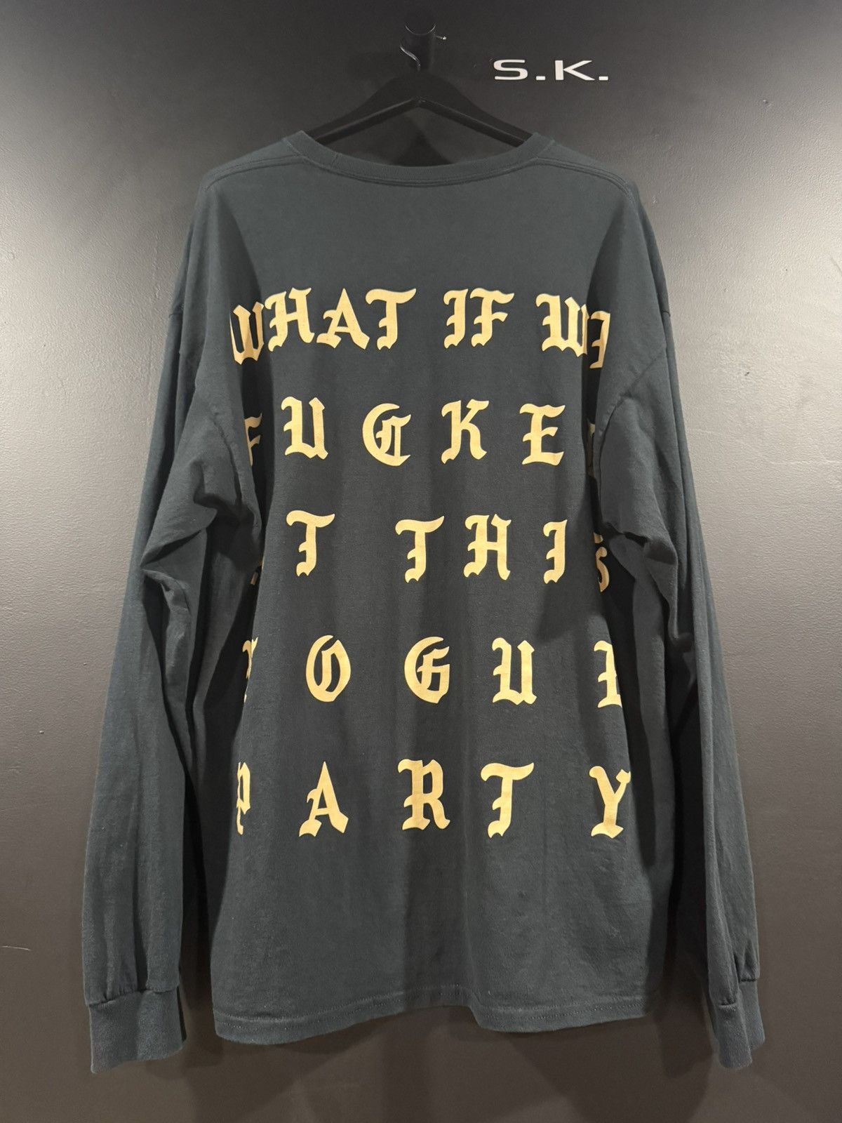 Yeezy Yeezy Kanye West Ye TLOP Pablo Paris Long Sleeve XXL Size US XXL / EU 58 / 5 - 5 Thumbnail