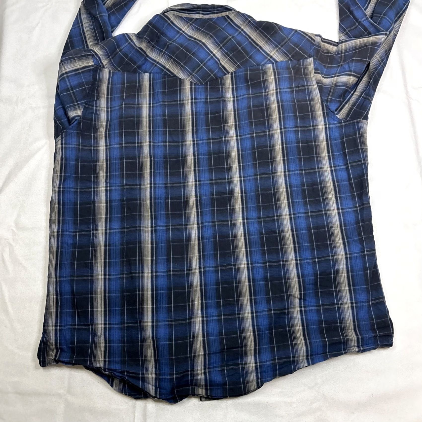 Wrangler Wrangler Shirt Mens XL Blue Black Plaid Pearl Snap Western Long Sleeve Regular Fit Button-Up Shirt Size US XL / EU 56 / 4 - 6 Thumbnail