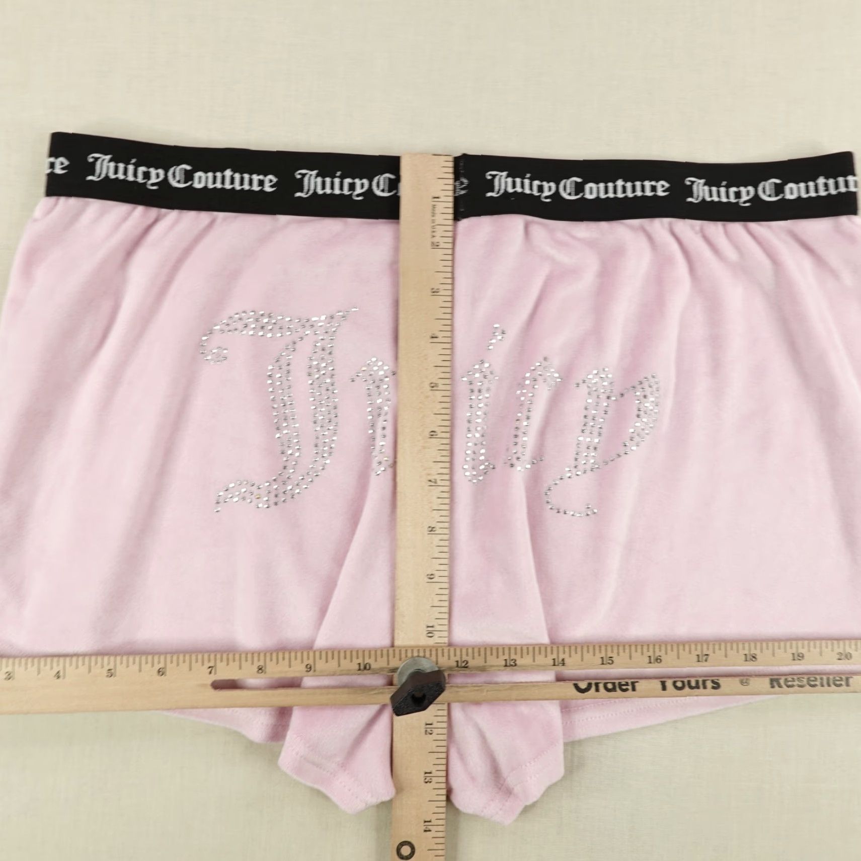 Juicy Couture Juicy Couture Shorts Womens XL Pink Velour Sweat Satin Rhinestones Logo 3 in Inseam Regular Fit Size 40" / US 18 - 7 Thumbnail