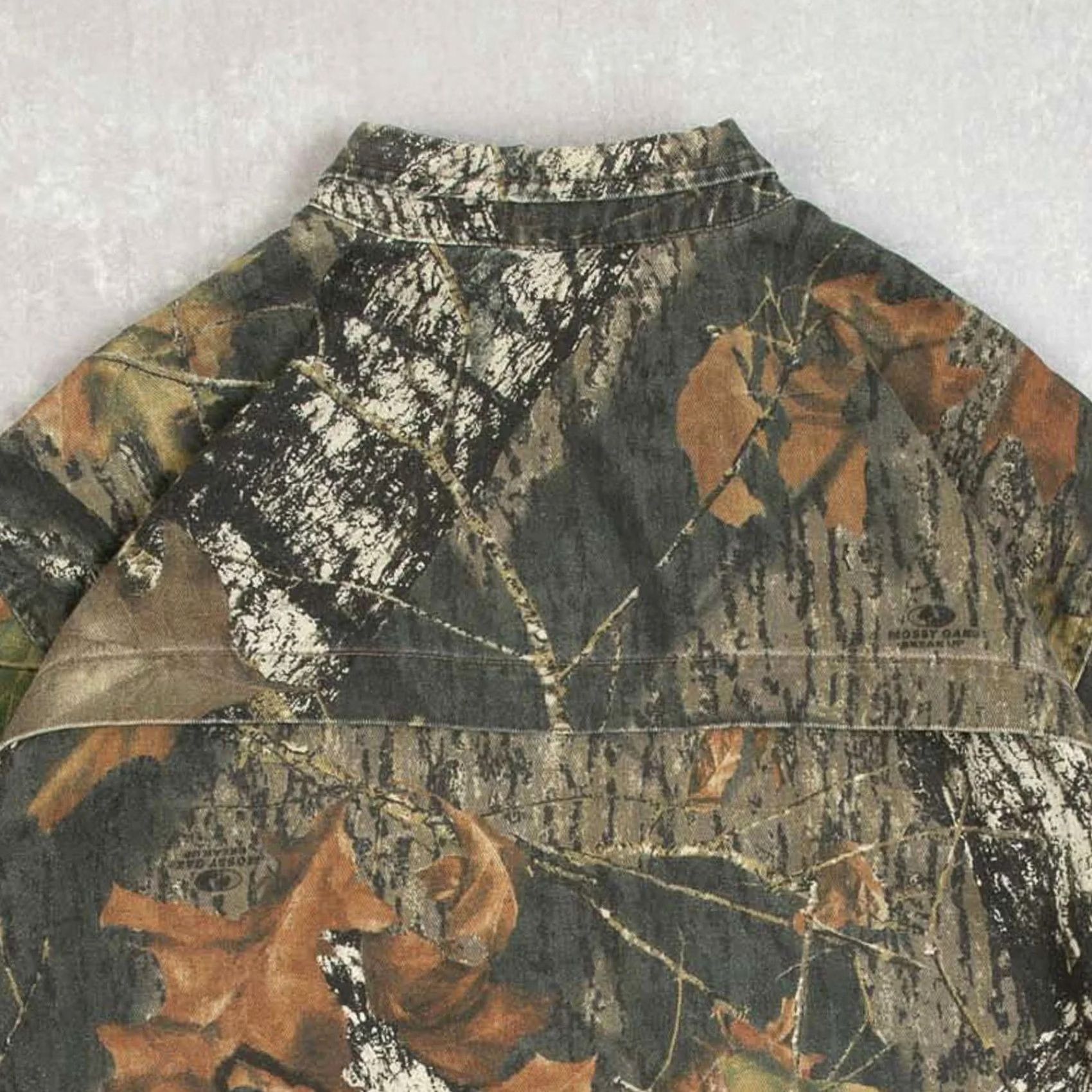 Vintage VINTAGE Mens Real Tree Camo Shirt Large Brown 1990s Camouflage Size US L / EU 52-54 / 3 - 4 Thumbnail