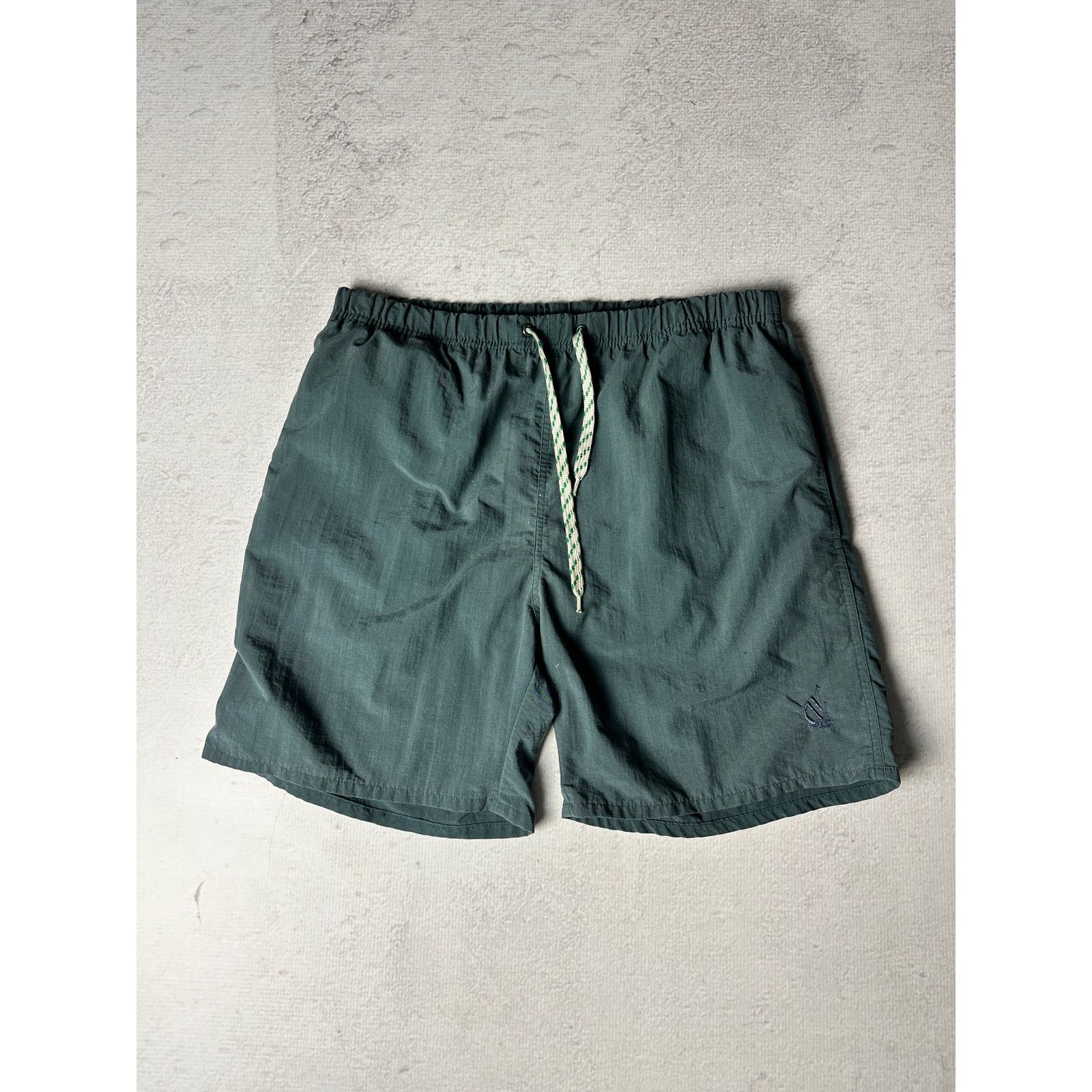 Nautica Vintage Nautica Board Shorts, Vintage Shorts Men's Small Size US 34 / EU 50 - 1 Thumbnail