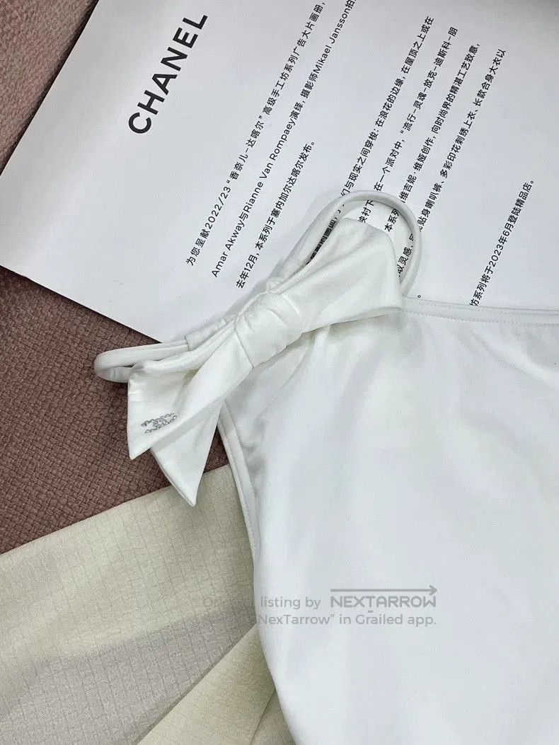 Chanel Chanel White Bow One. Size US 38 / EU 54 - 2 Thumbnail