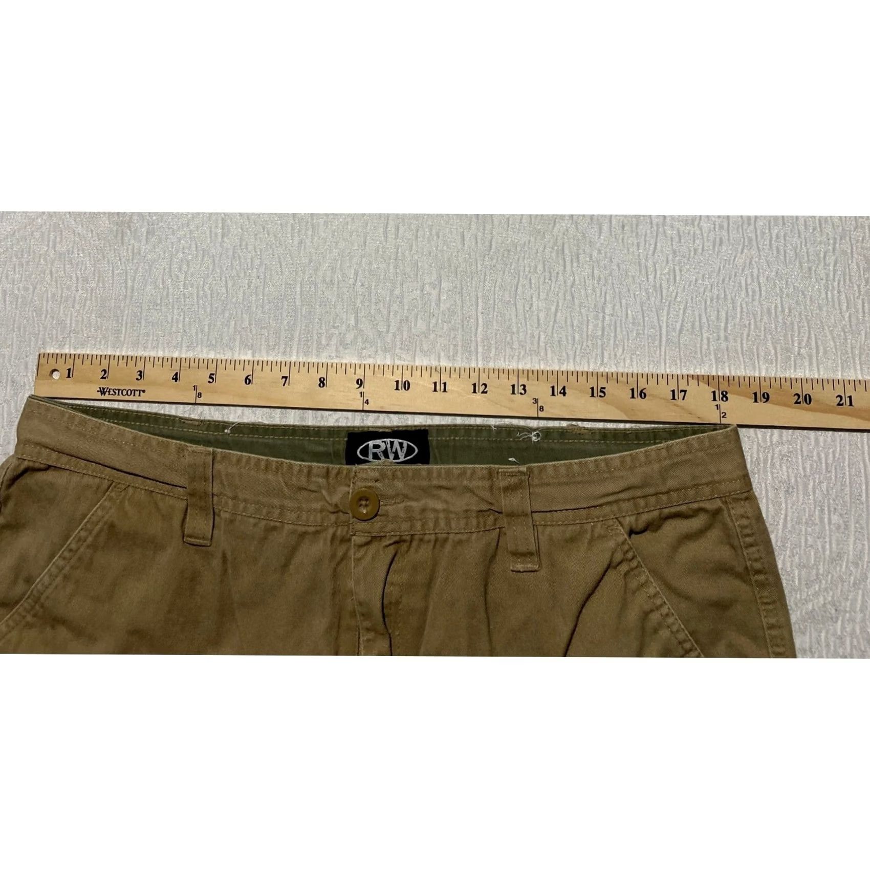 Vintage Rugged Wear Cargo Shorts Mens 38 Khaki Tan Cotton Multi Pocket Relaxed Fit Size US 38 / EU 54 - 6 Thumbnail