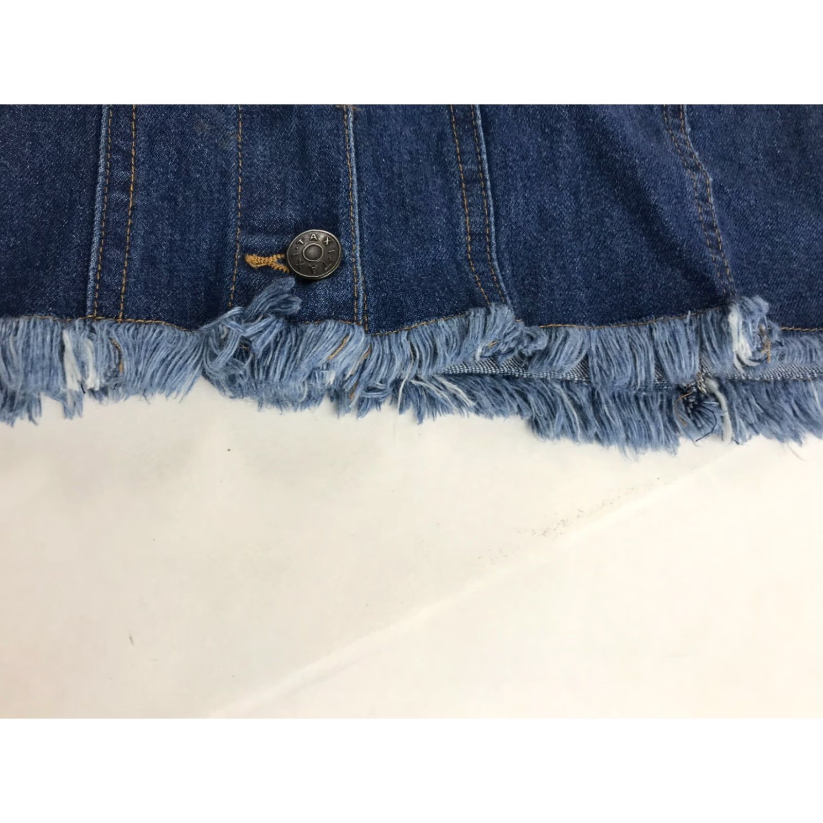 Denime Taxi Denim Shirt Women S Blue Denim Button Up Frayed Hem Distressed Long Sleeve Collared Shirt Dress Vintage No Size S / US 4 / IT 40 - 3 Thumbnail
