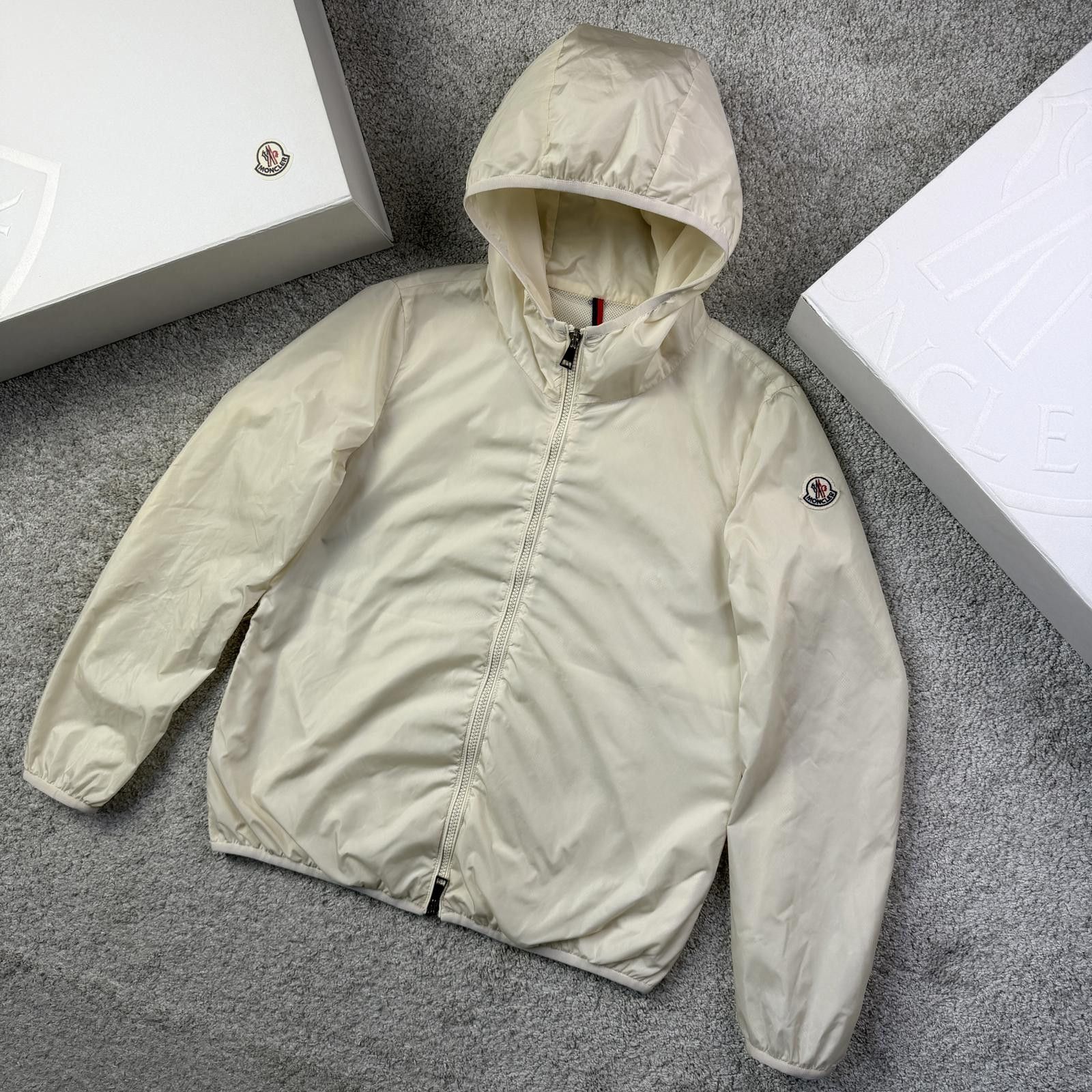 Moncler Moncler Ladies Vive Windbreaker Size 1 S Size S / US 4 / IT 40 - 2 Thumbnail